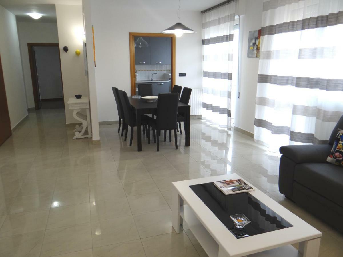 Grande Appartamento Al Mare Martinsicuro Exterior foto