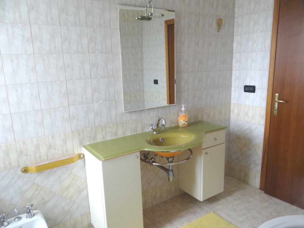 Grande Appartamento Al Mare Martinsicuro Exterior foto